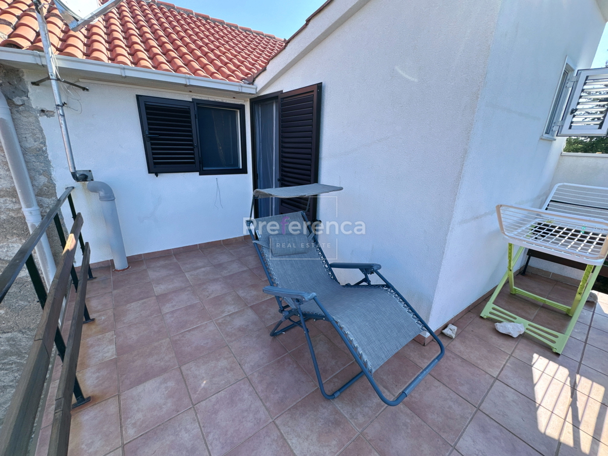 Jakišnica - casa a schiera nel centro storico