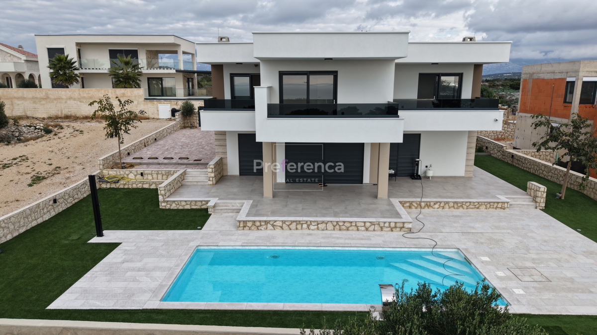 Novalja, Škuncini stani - villa di lusso con piscina