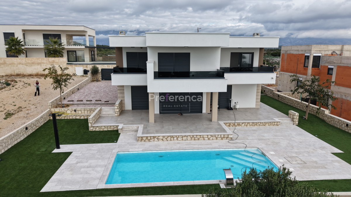 Novalja, Škuncini stani - villa di lusso con piscina