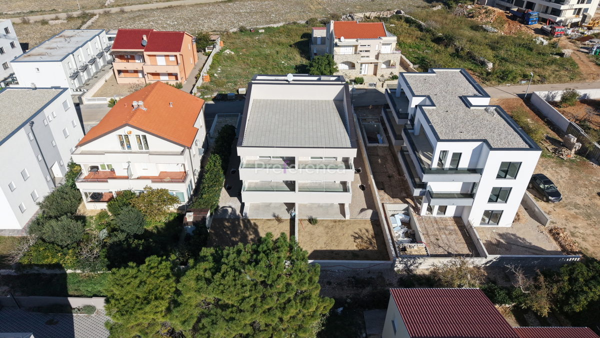 Povljana - appartamento bilocale al primo piano