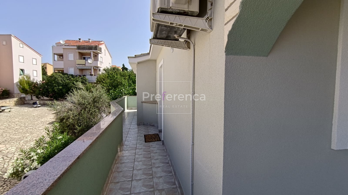 Novalja - casa con appartamenti