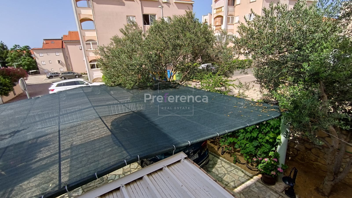 Novalja - casa con appartamenti