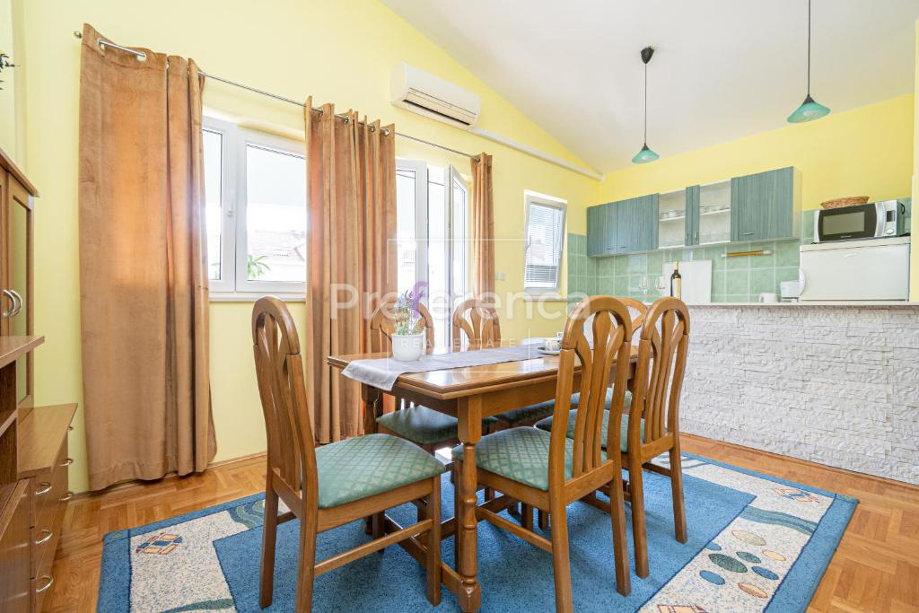 Novalja - casa con appartamenti