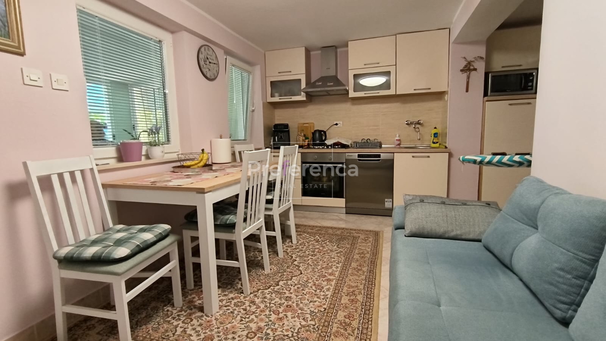 Novalja - casa con appartamenti