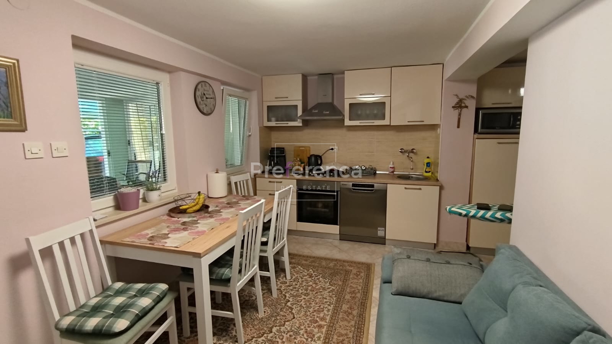 Novalja - casa con appartamenti