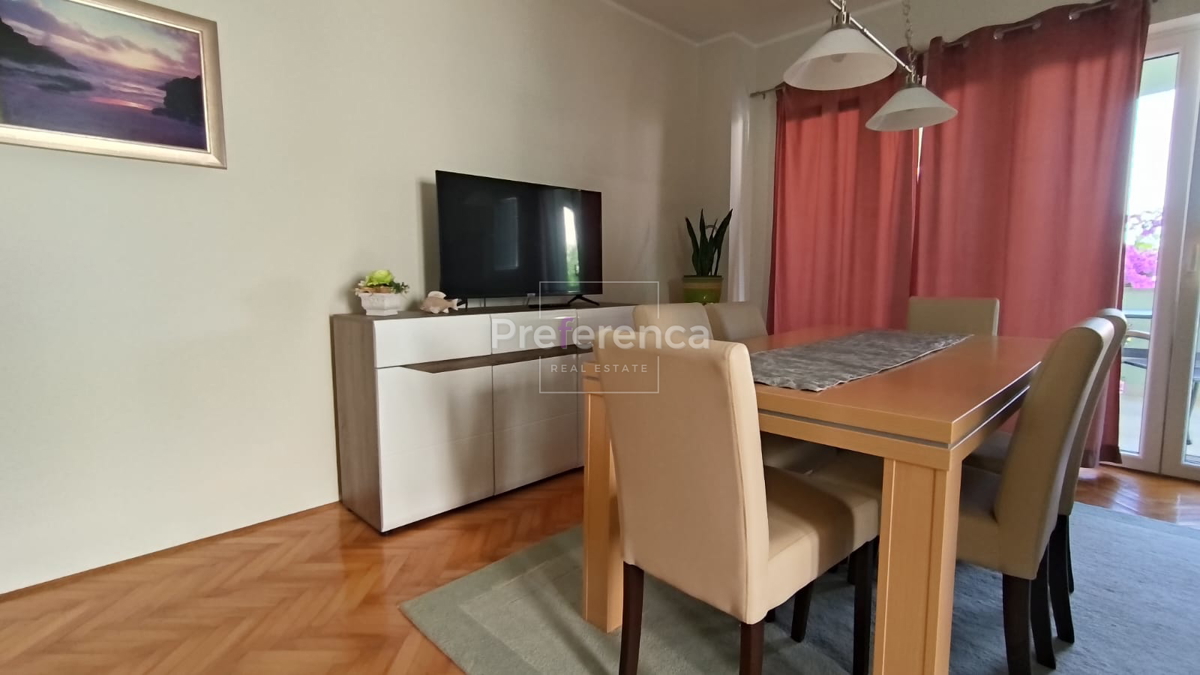 Novalja - casa con appartamenti