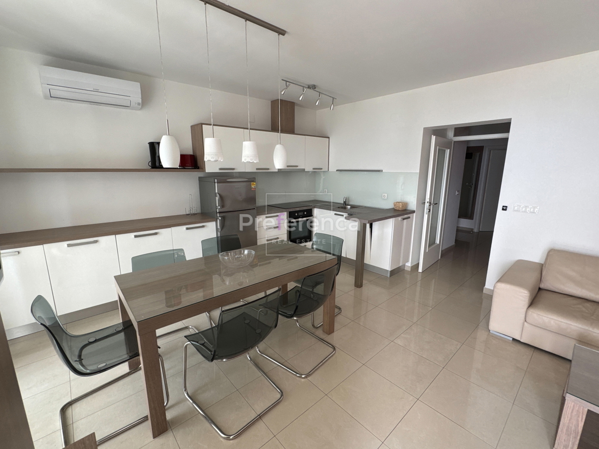 Novalja - appartamento bilocale al secondo piano - VICINANZA AL MARE