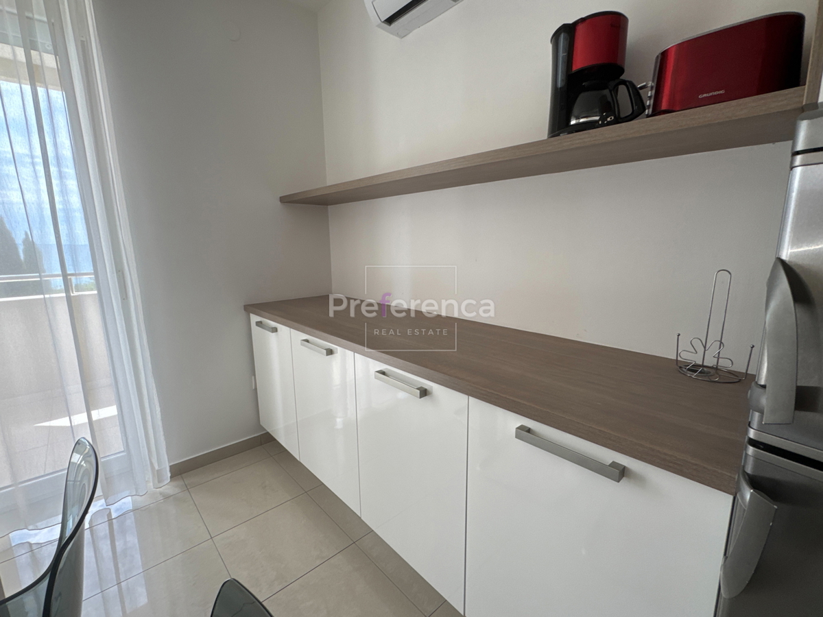 Novalja - appartamento bilocale al secondo piano - VICINANZA AL MARE