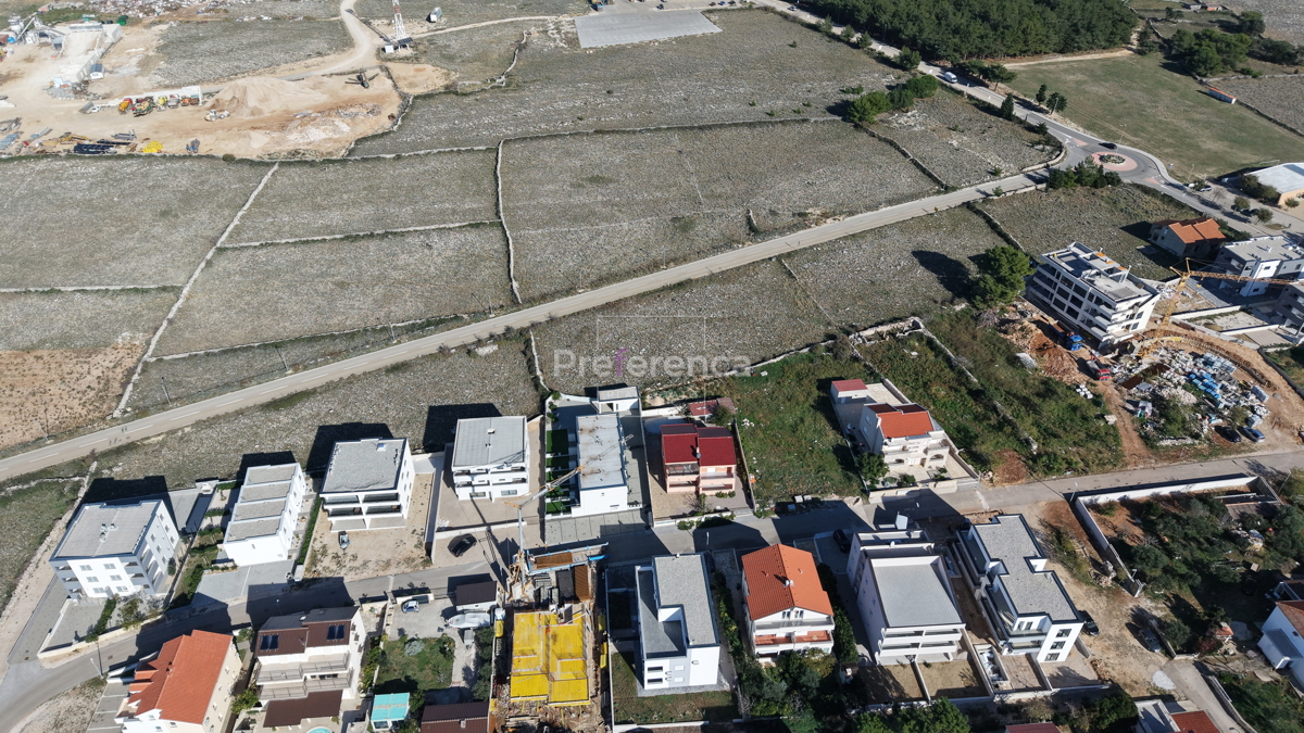 Povljana - terreno edificabile 851m2