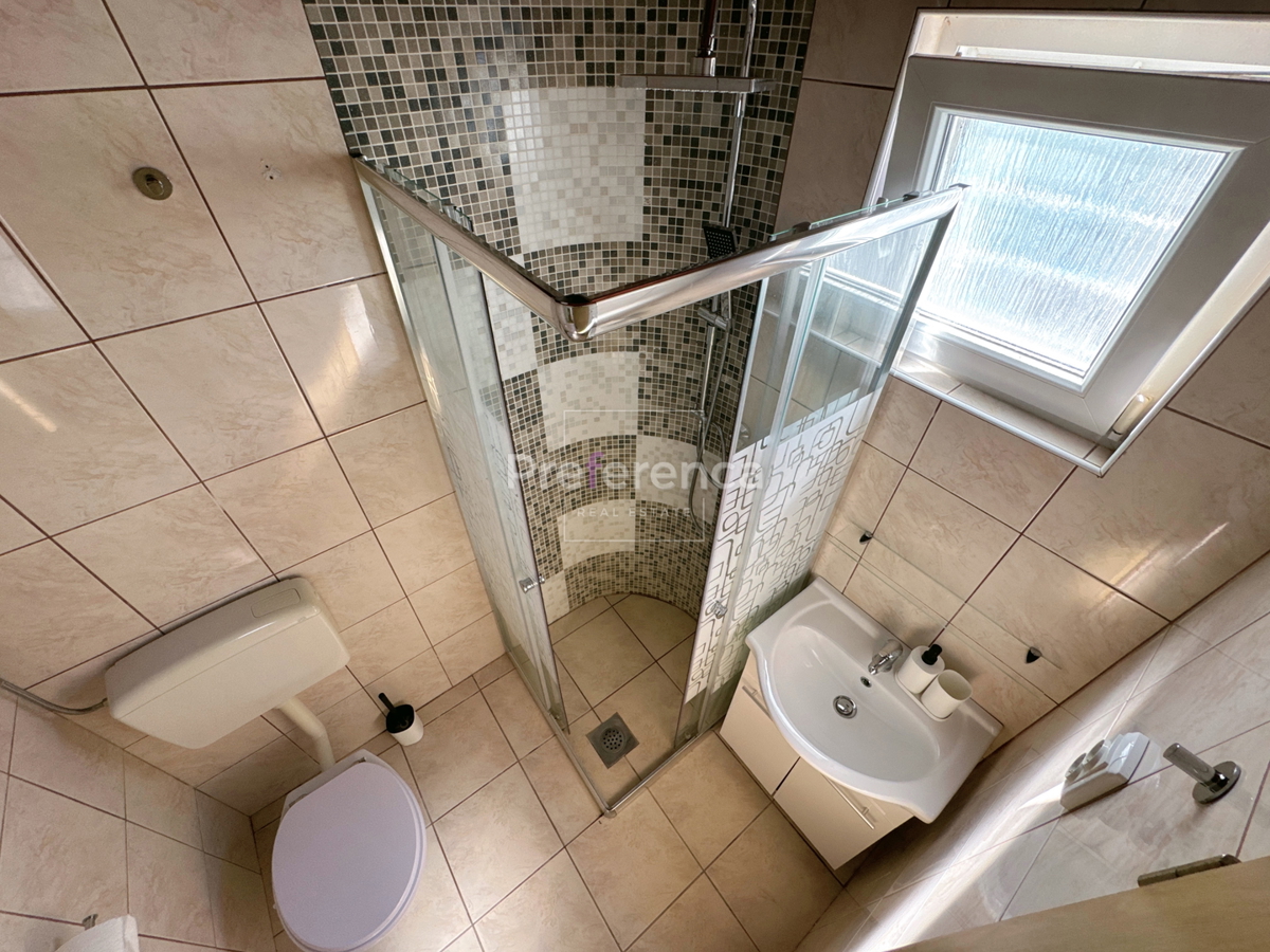 Kustići - casa a schiera con 4 unità