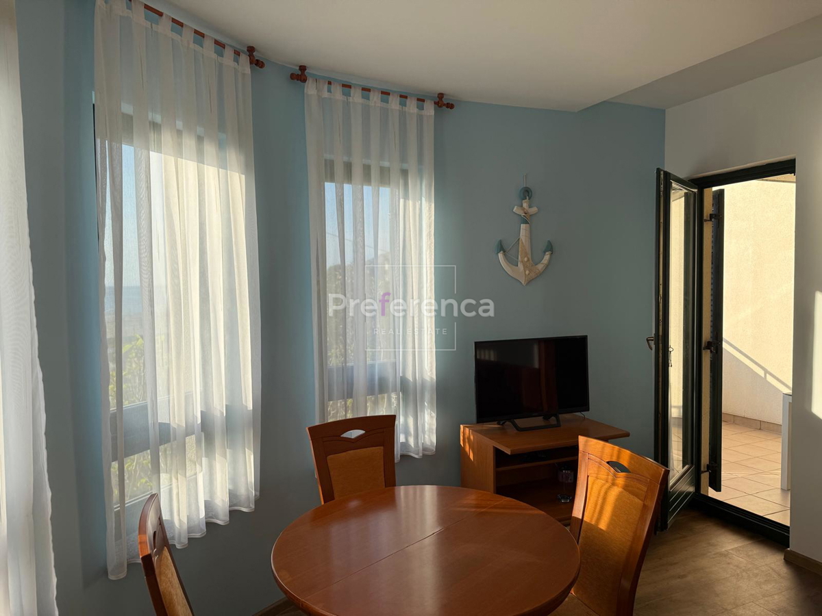 Stara Novalja - monolocale in prima fila sul mare