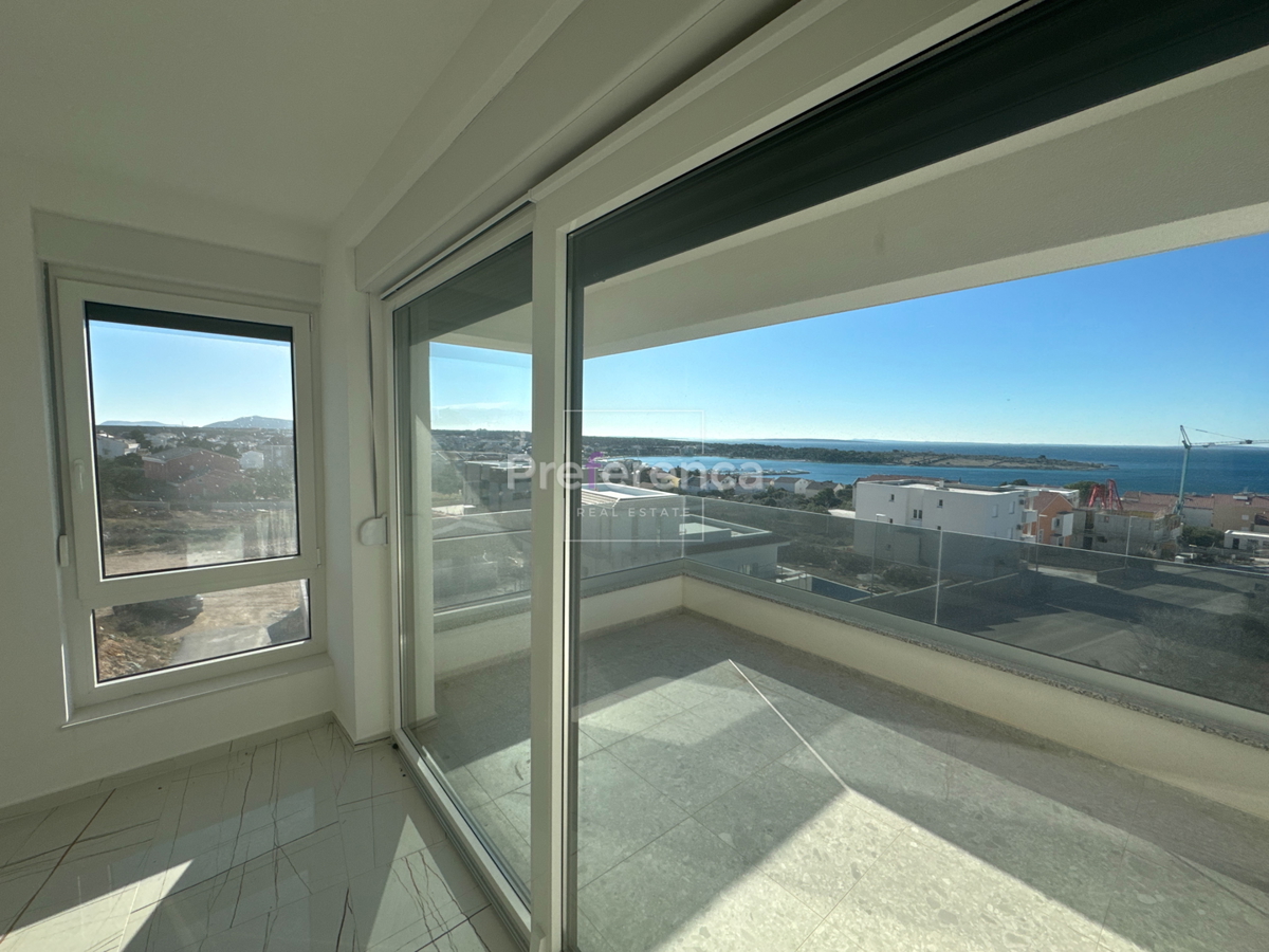 Novalja - appartamento con due camere da letto al secondo piano