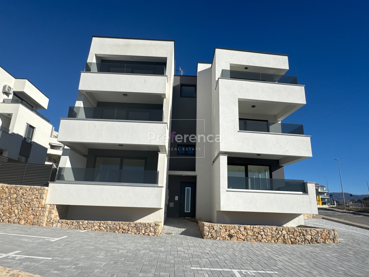 Novalja - appartamento con due camere da letto al secondo piano