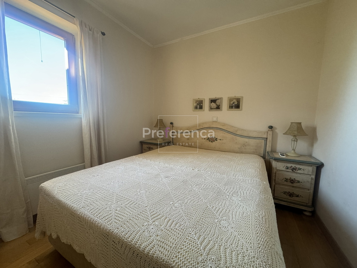 Novalja - casa con piscina nel centro città