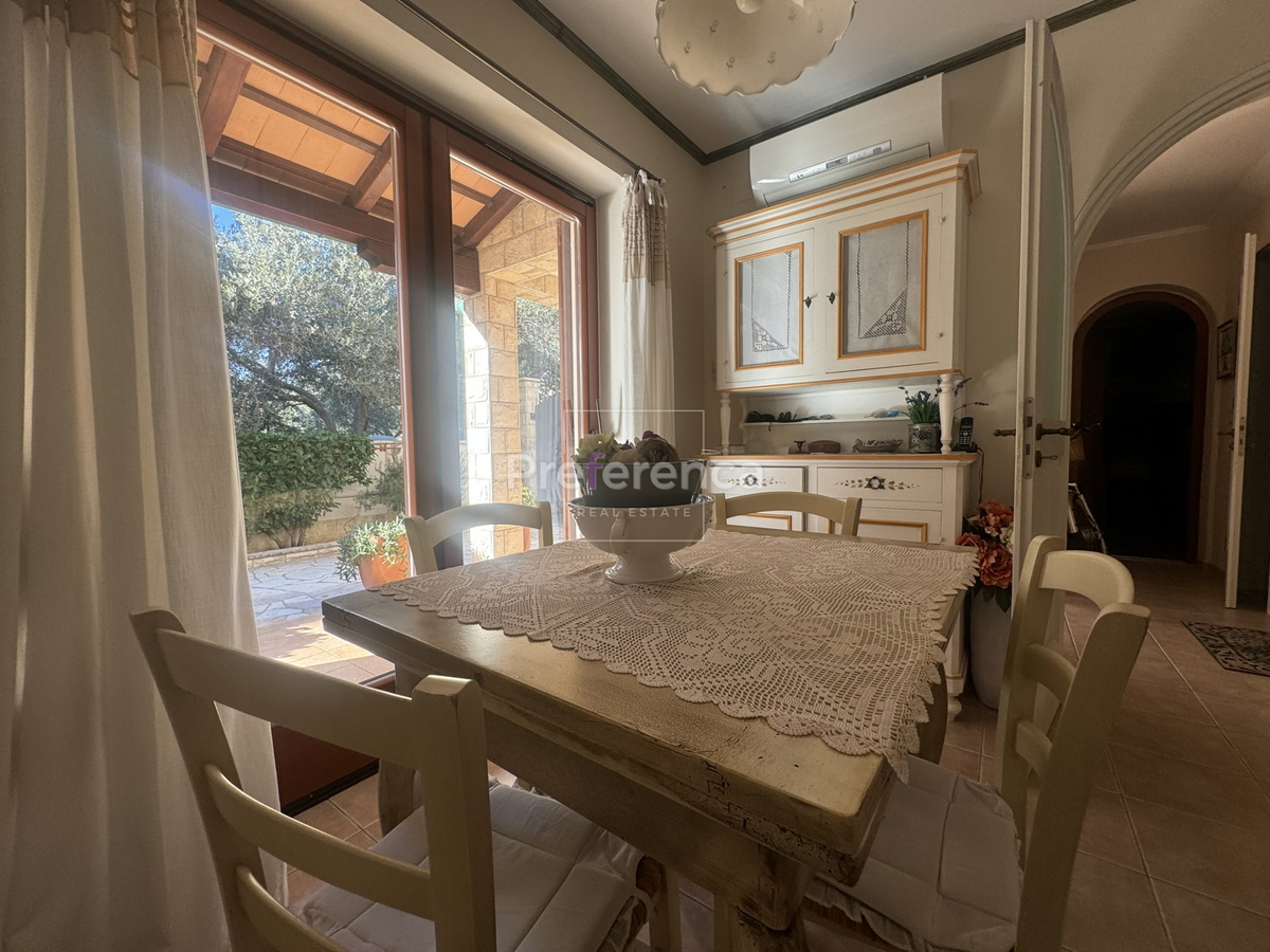 Novalja - casa con piscina nel centro città