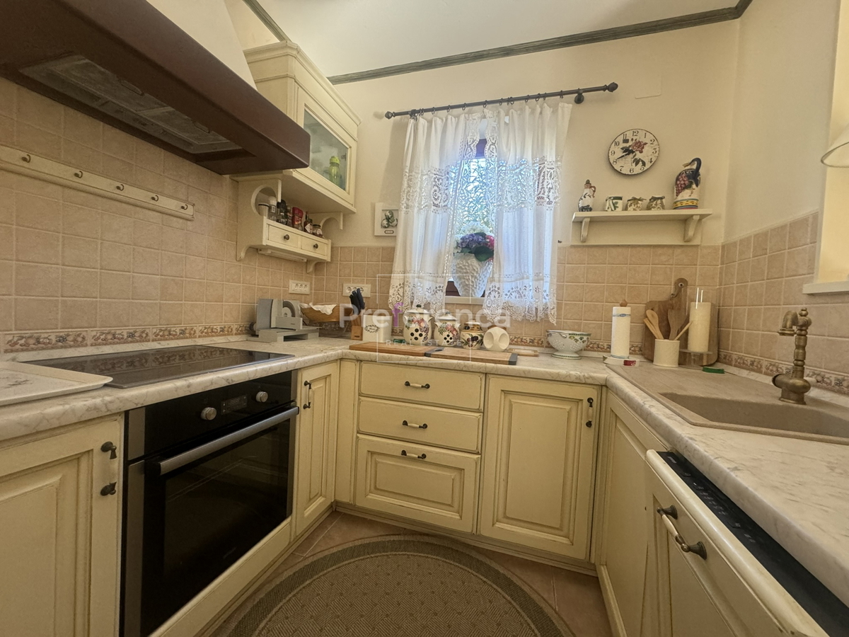 Novalja - casa con piscina nel centro città