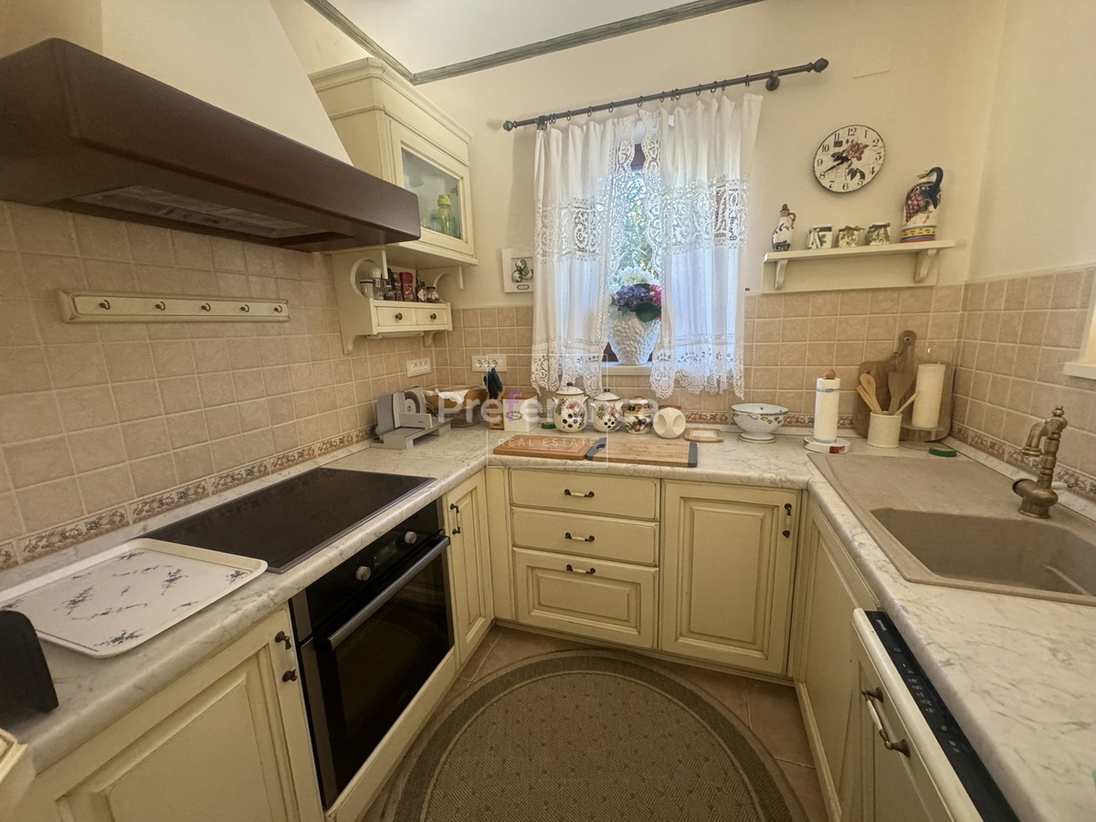 Novalja - casa con piscina nel centro città