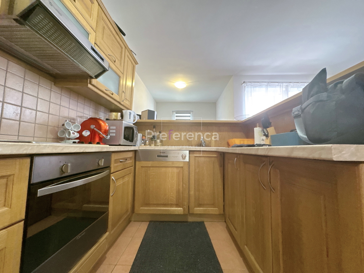 Stara Novalja - appartamento bilocale PRIMO PIANO - vicino al mare