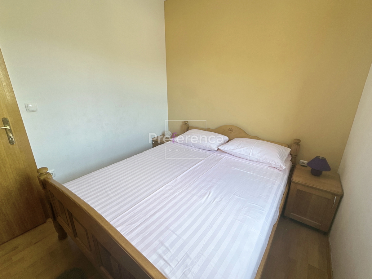 Stara Novalja - appartamento bilocale PRIMO PIANO - vicino al mare