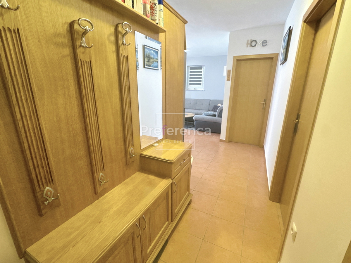 Stara Novalja - appartamento bilocale PRIMO PIANO - vicino al mare