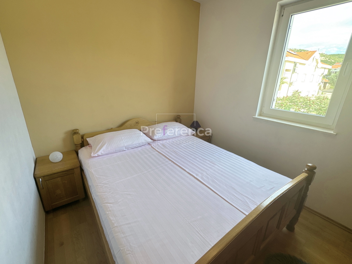 Stara Novalja - appartamento bilocale PRIMO PIANO - vicino al mare