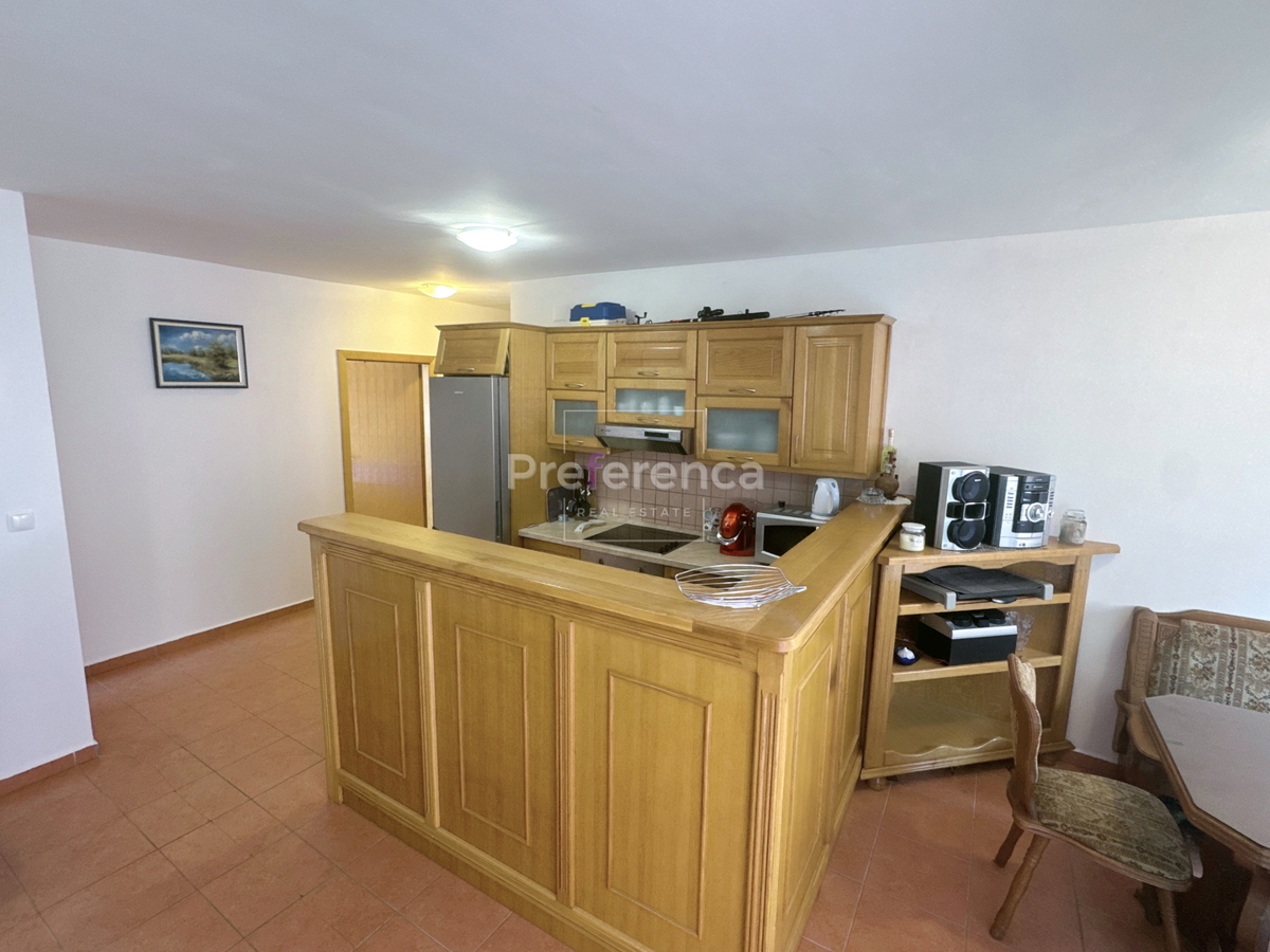 Stara Novalja - appartamento bilocale PRIMO PIANO - vicino al mare