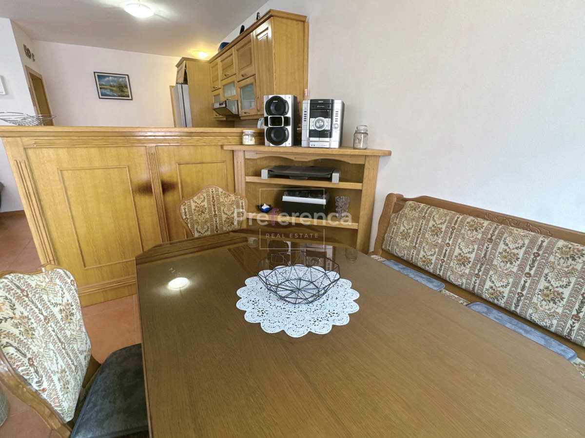 Stara Novalja - appartamento bilocale PRIMO PIANO - vicino al mare