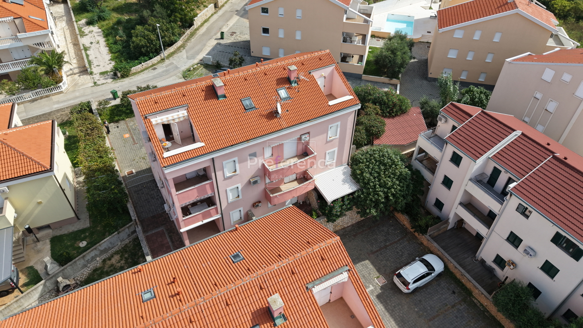 Stara Novalja - appartamento bilocale PRIMO PIANO - vicino al mare