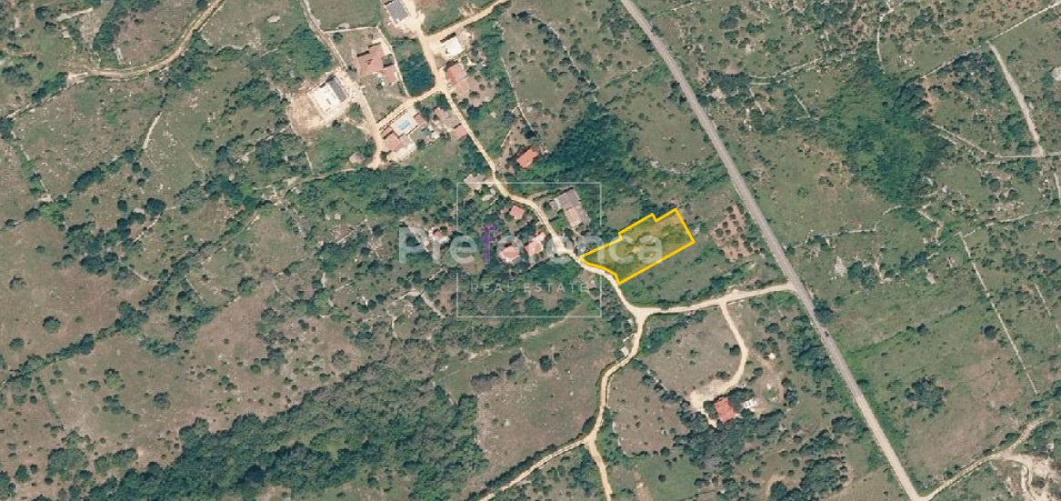 Novalja, Vidasovi stani - terreno agricolo adiacente alla zona edificabile