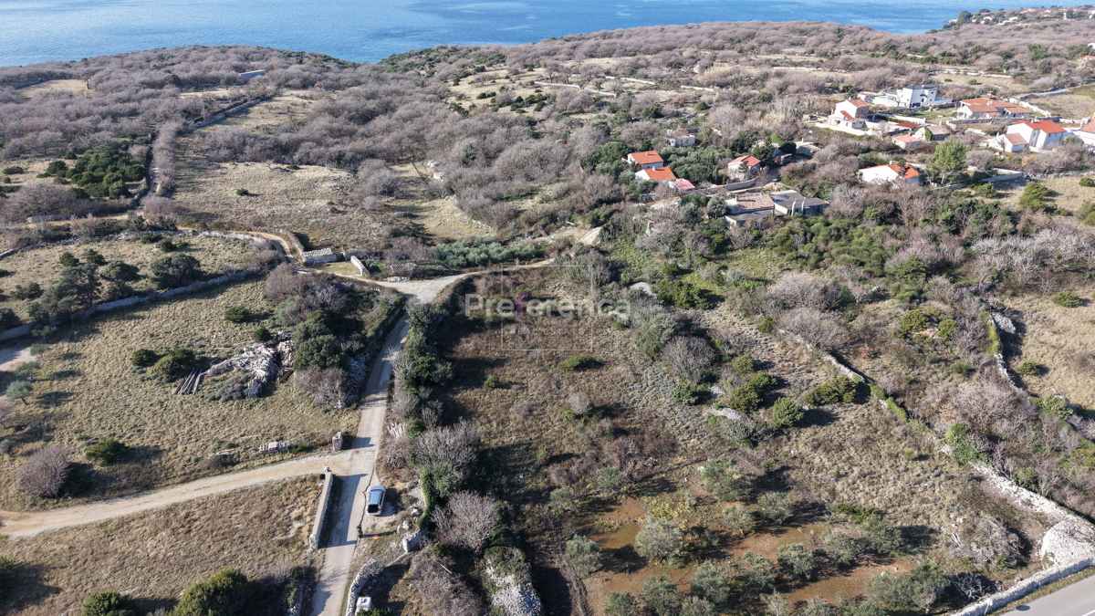 Novalja, Vidasovi stani - terreno agricolo adiacente alla zona edificabile