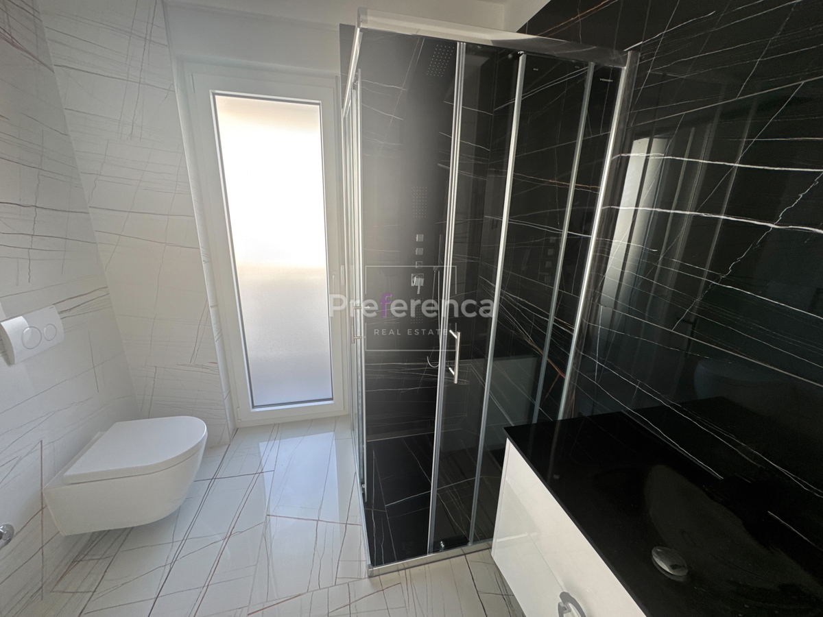 Novalja - appartamento con una camera da letto al secondo piano