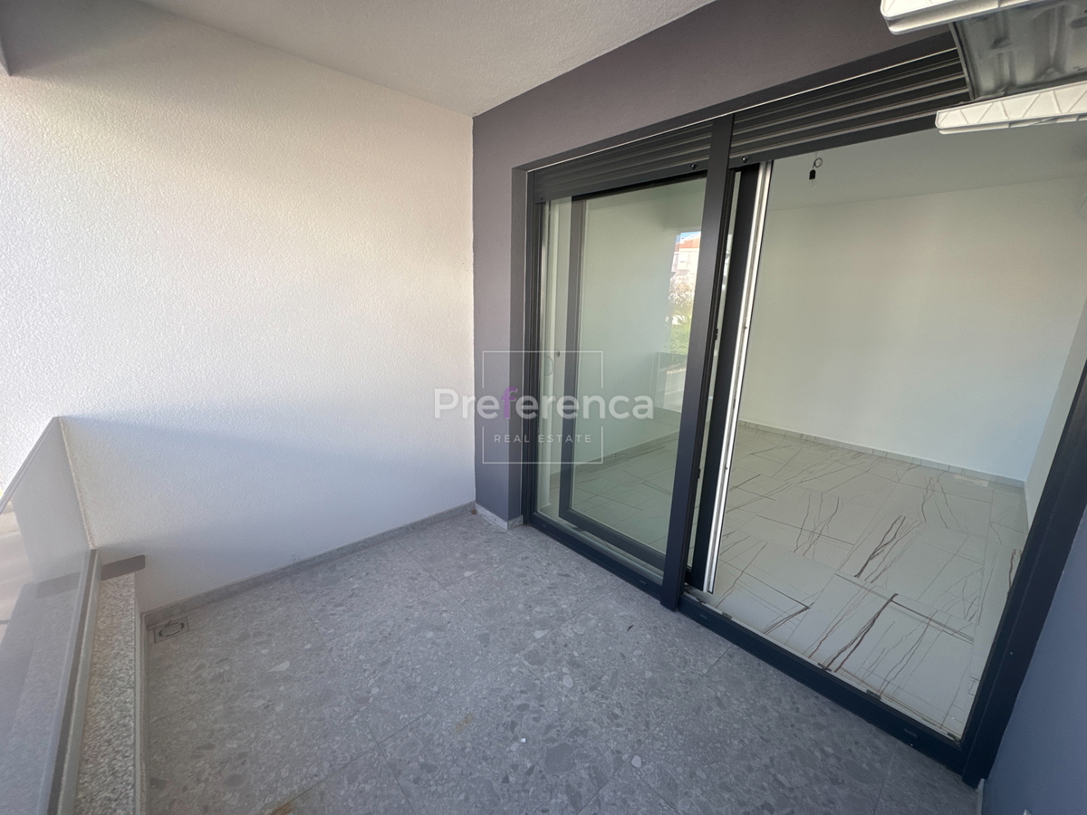 Novalja - appartamento con una camera da letto al secondo piano