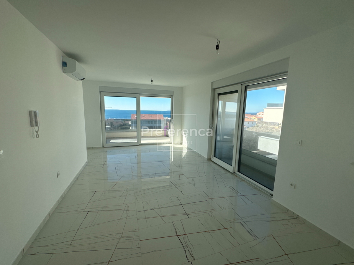 Novalja - appartamento con una camera da letto al secondo piano