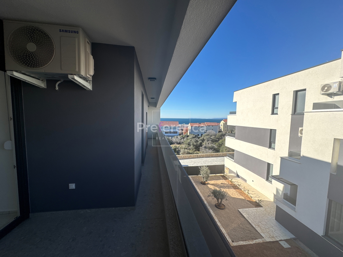 Novalja - appartamento con una camera da letto al secondo piano