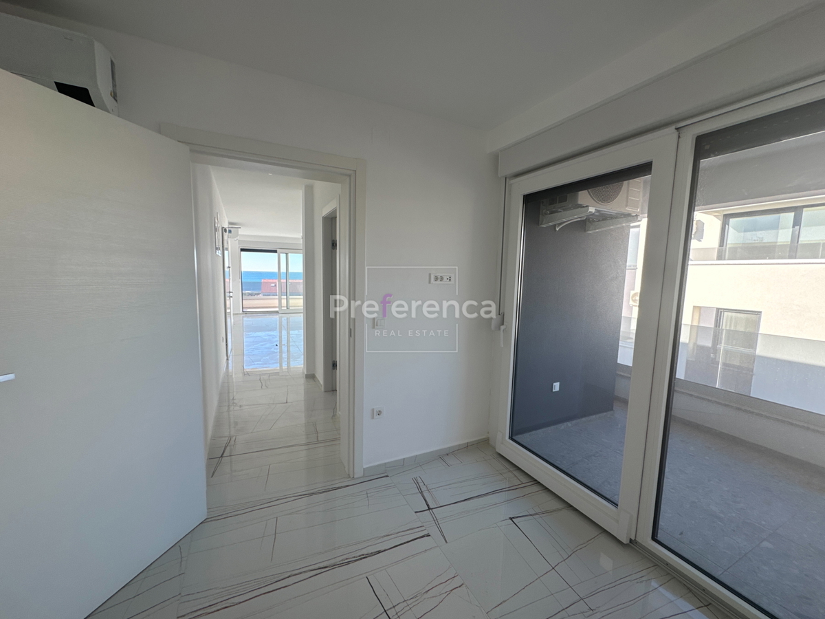 Novalja - appartamento con una camera da letto al secondo piano