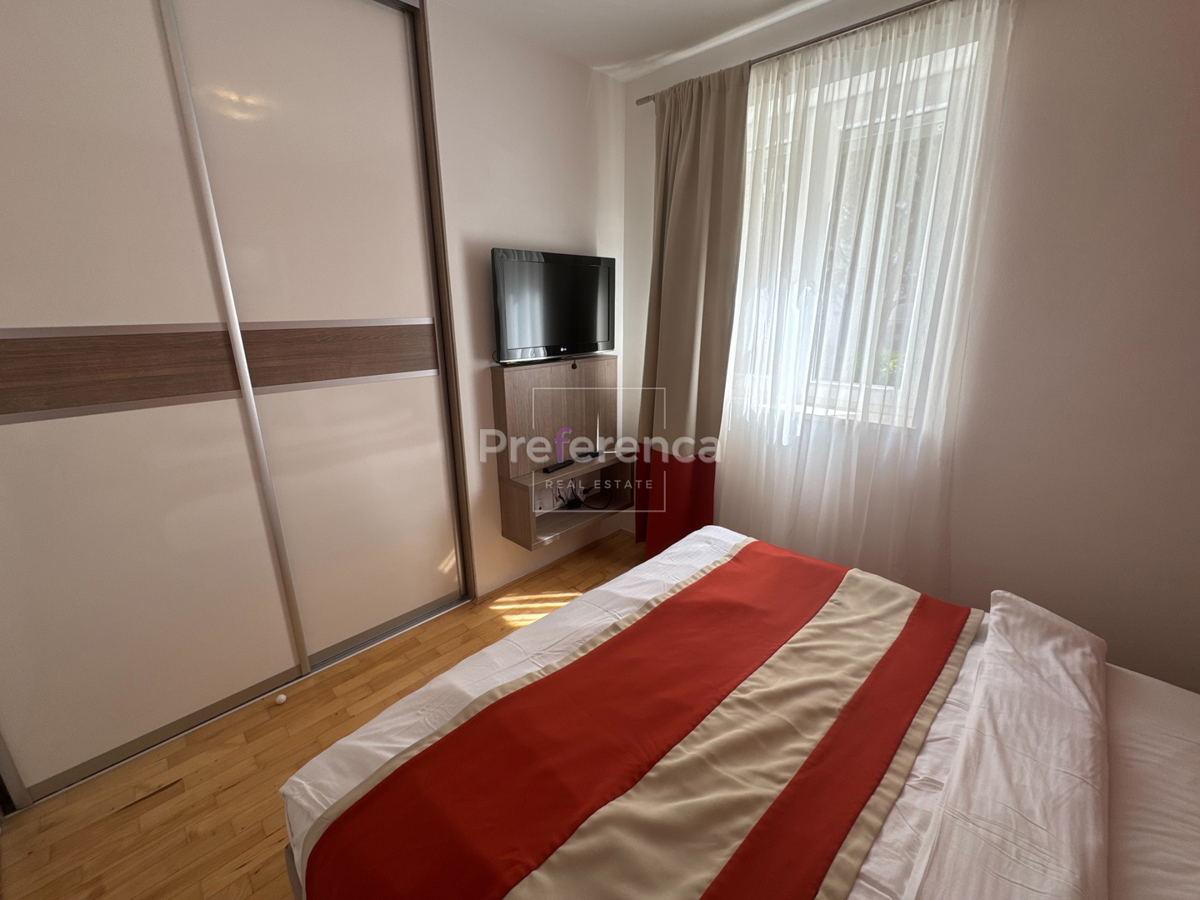 Novalja - posizione eccellente - appartamento con piscina