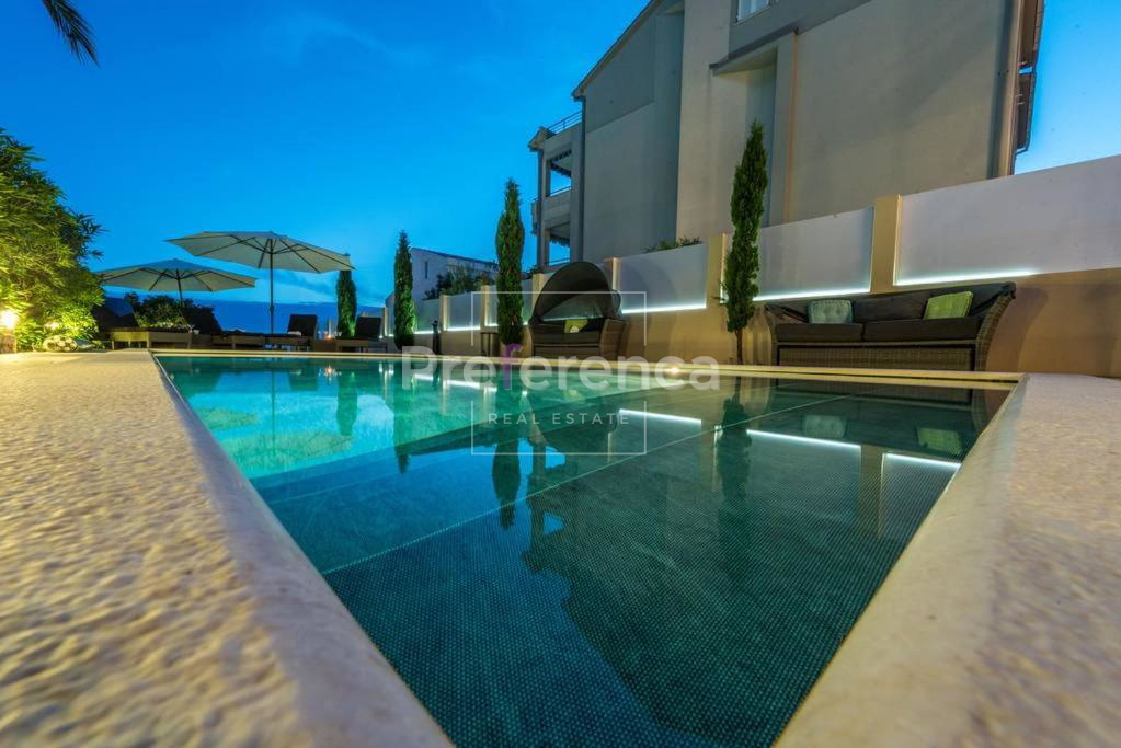 Novalja - posizione eccellente - appartamento con piscina