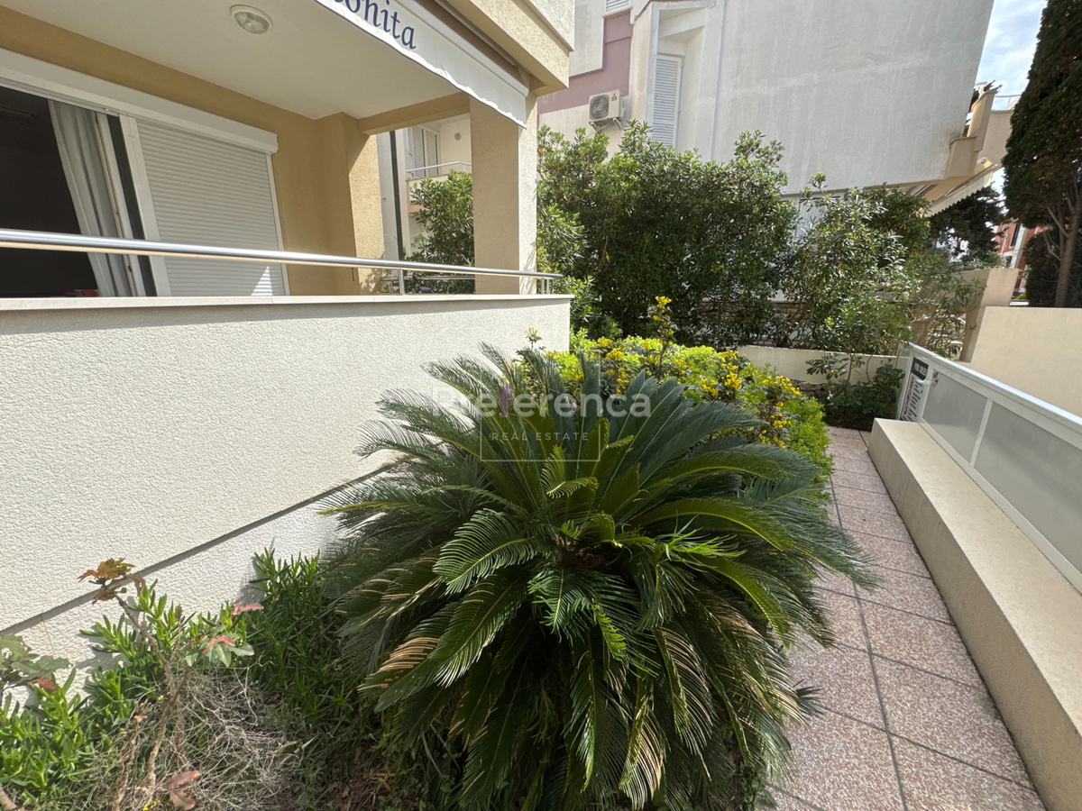 Novalja - posizione eccellente - appartamento con piscina