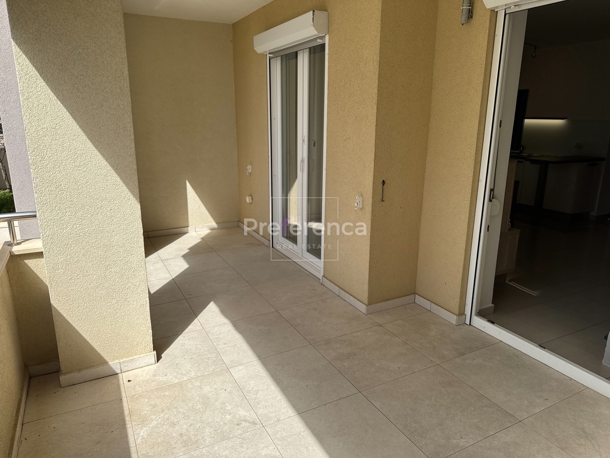 Novalja - posizione eccellente - appartamento con piscina