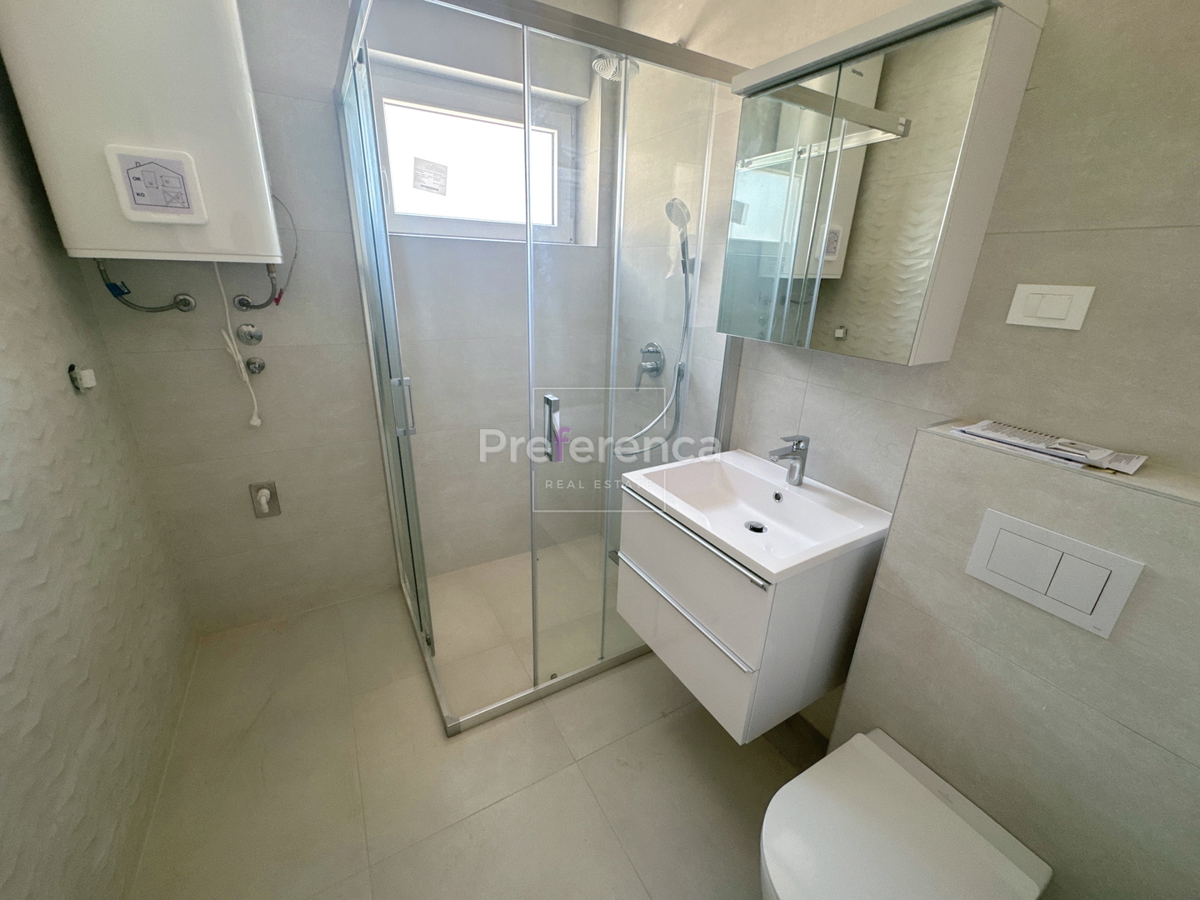 Novalja - appartamento trilocale al piano terra