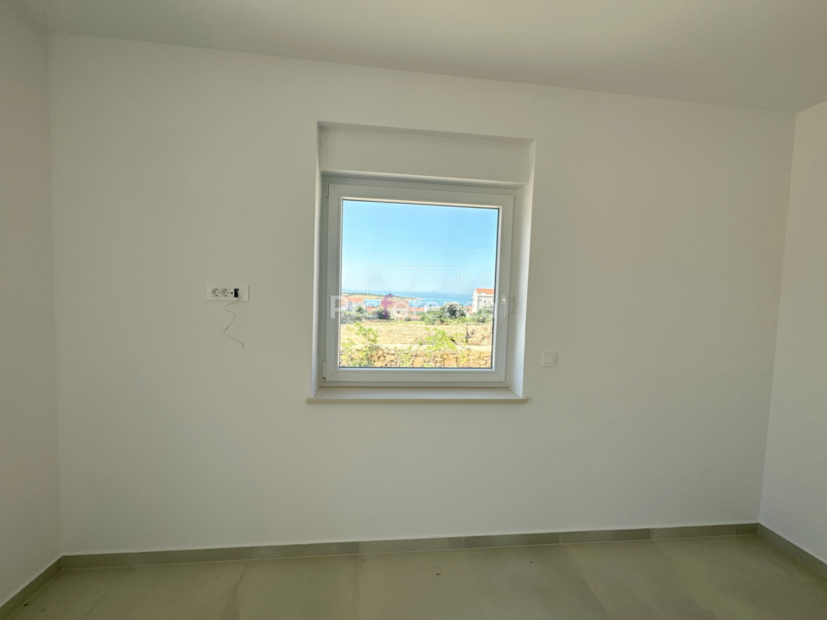 Novalja - appartamento trilocale al piano terra