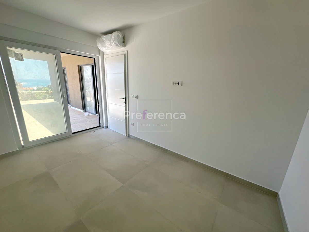 Novalja - appartamento trilocale al piano terra