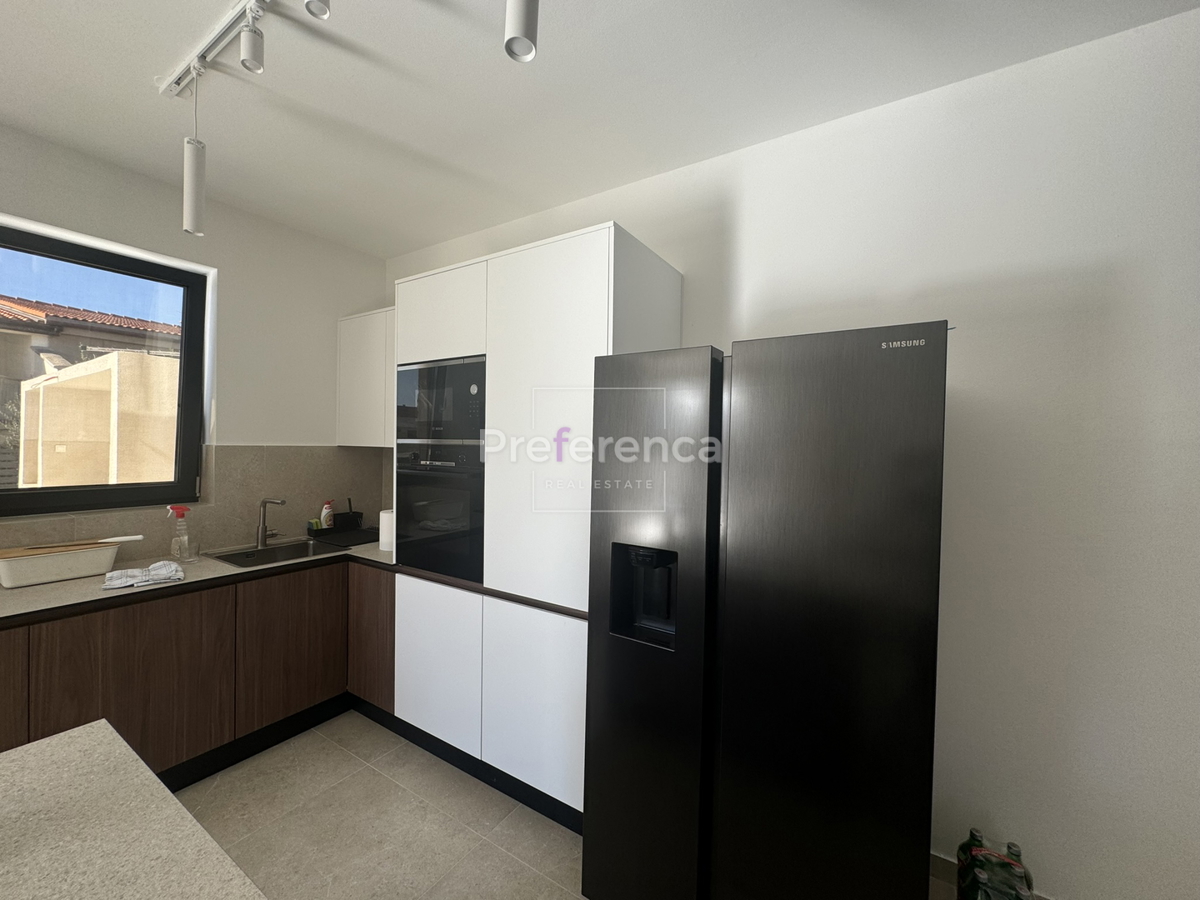 Mandre - villa lussuosa con piscina