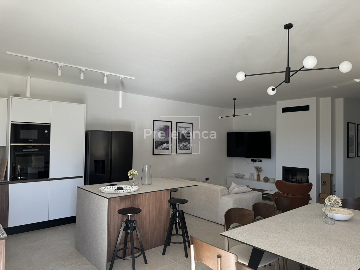 Mandre - villa lussuosa con piscina