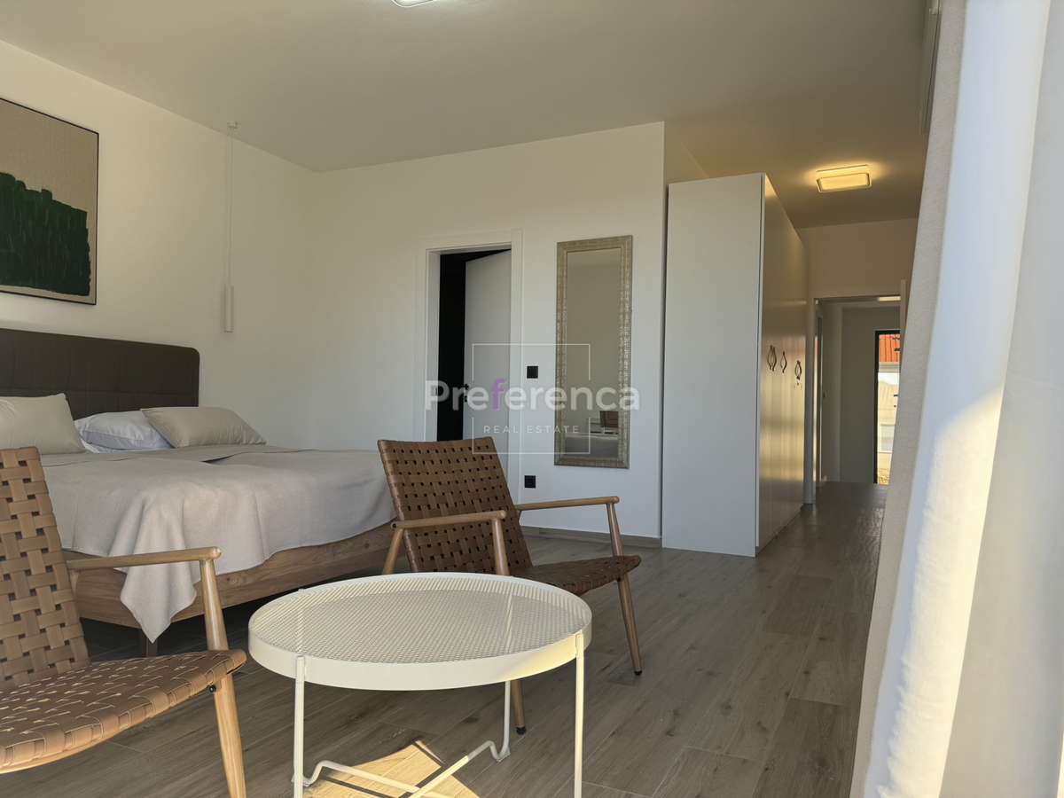 Mandre - villa lussuosa con piscina