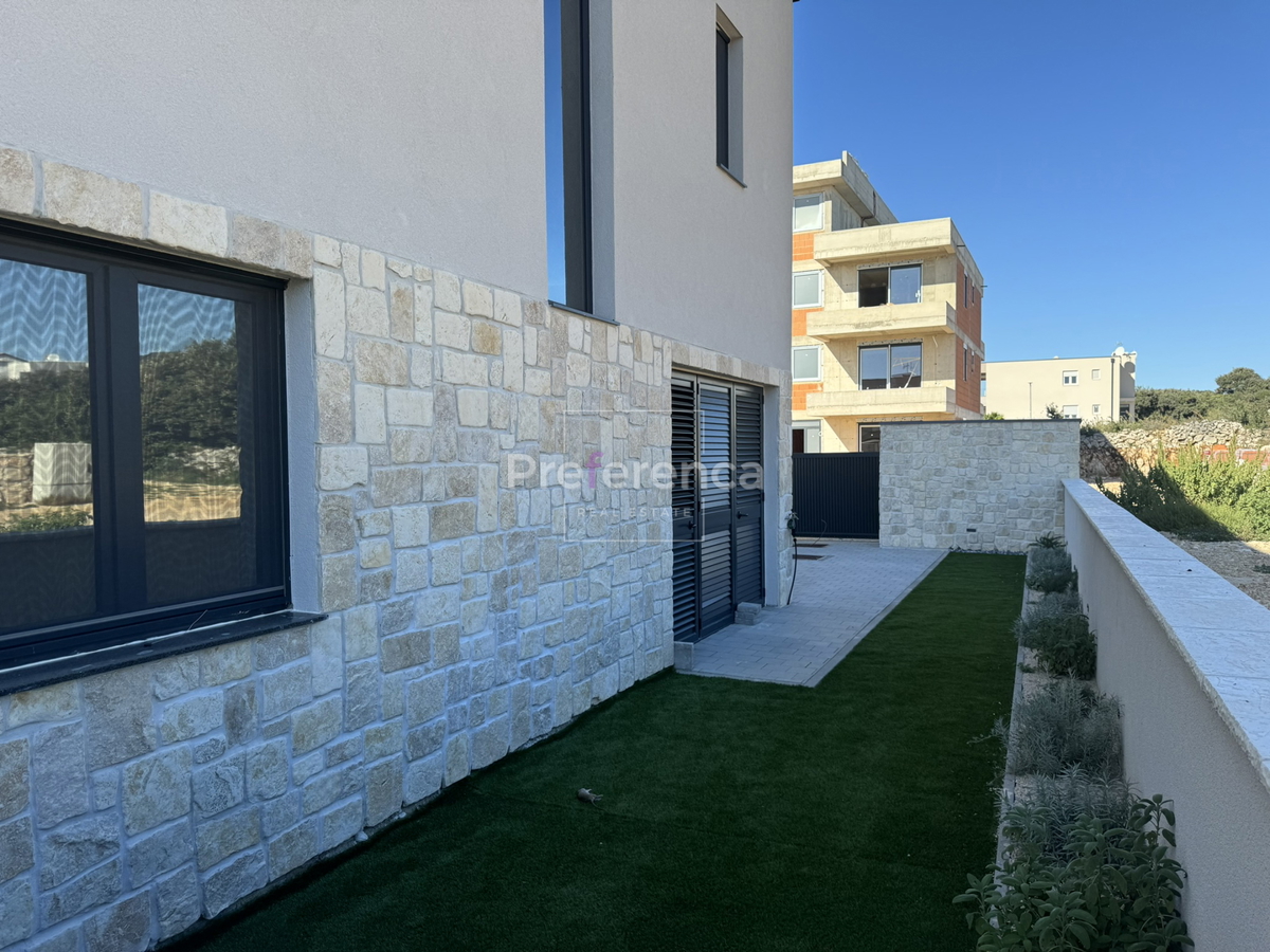 Mandre - villa lussuosa con piscina