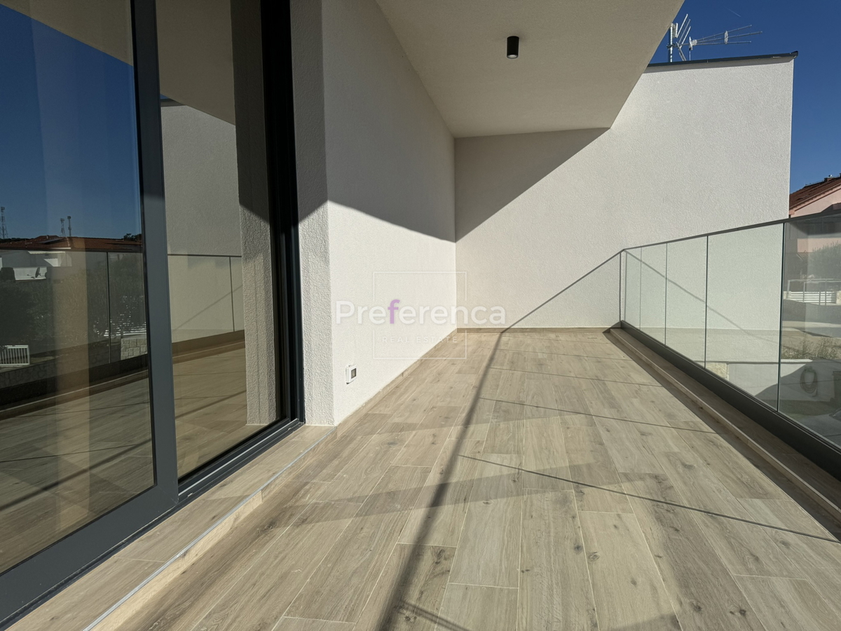 Mandre - villa lussuosa con piscina