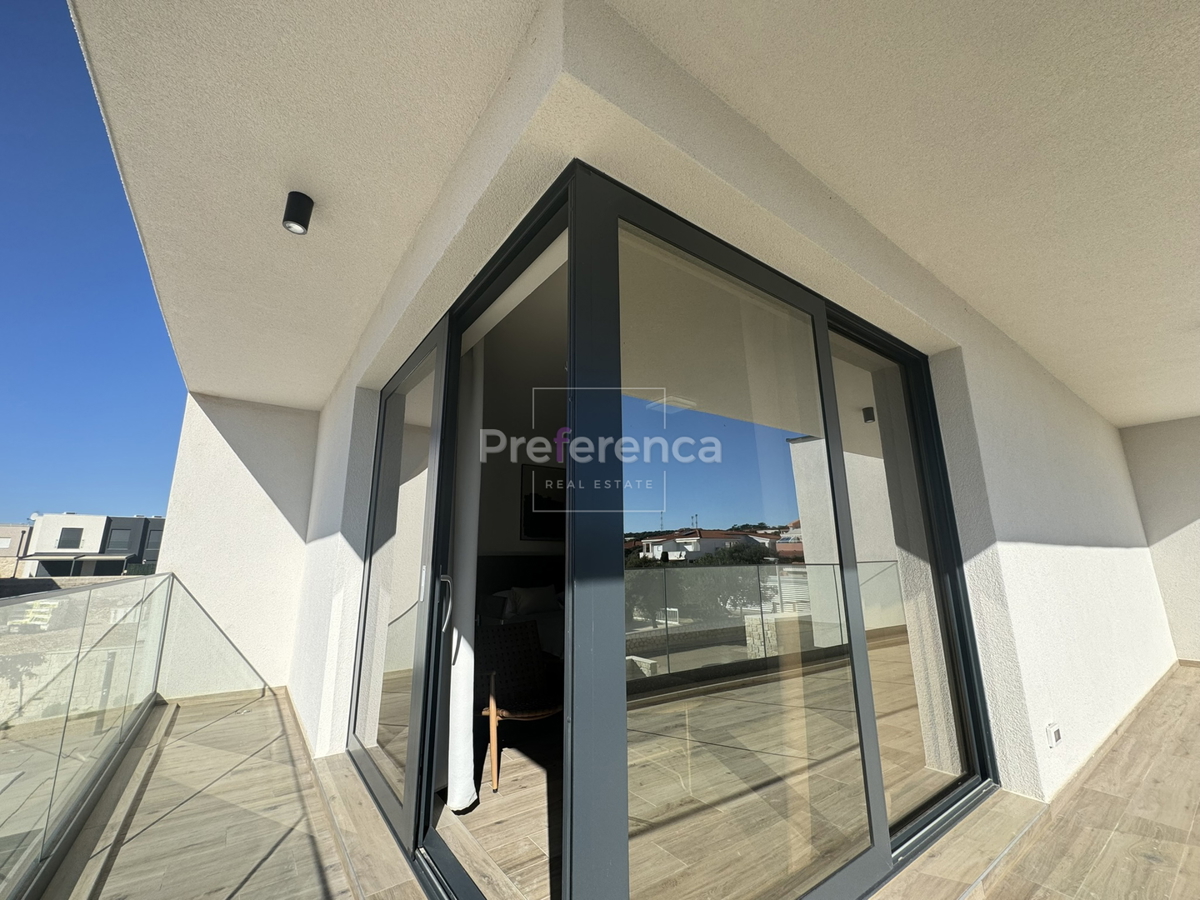 Mandre - villa lussuosa con piscina