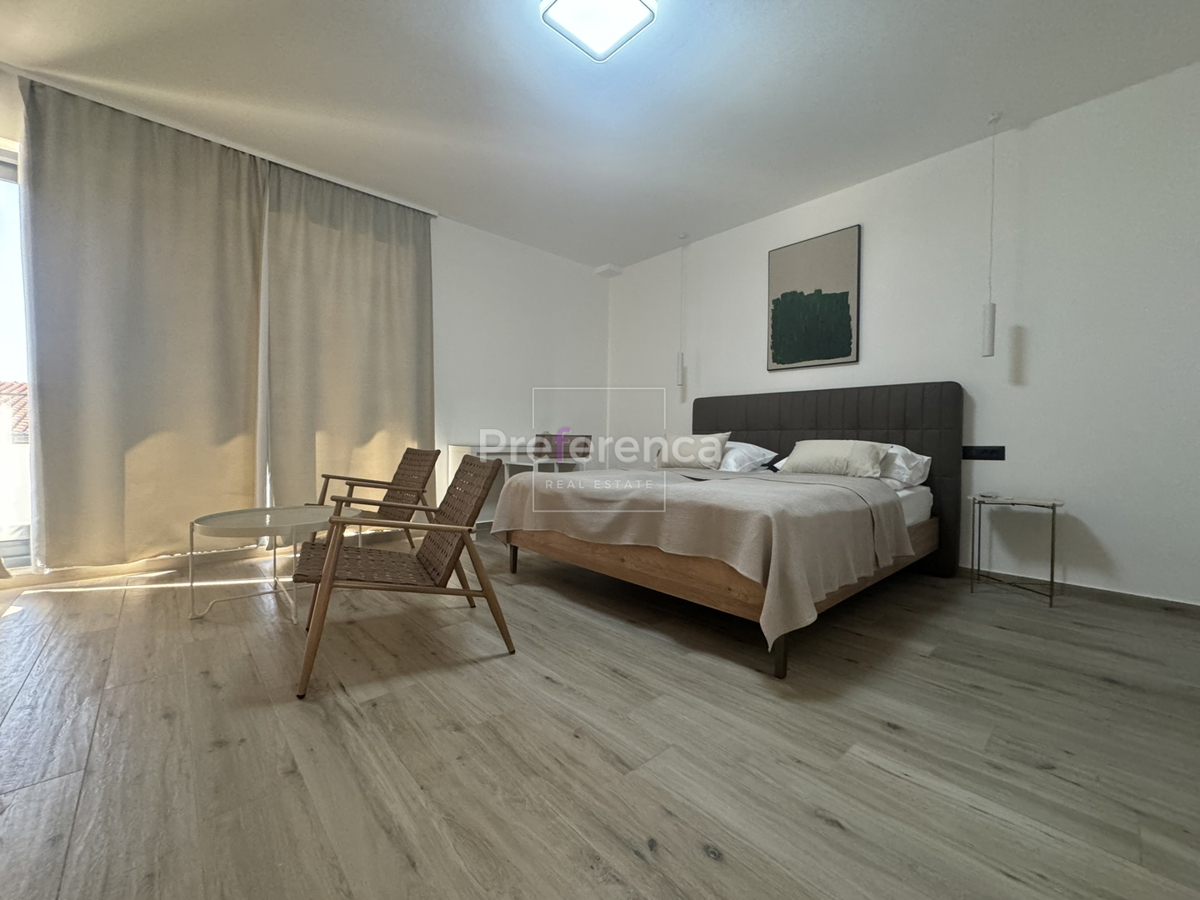 Mandre - villa lussuosa con piscina