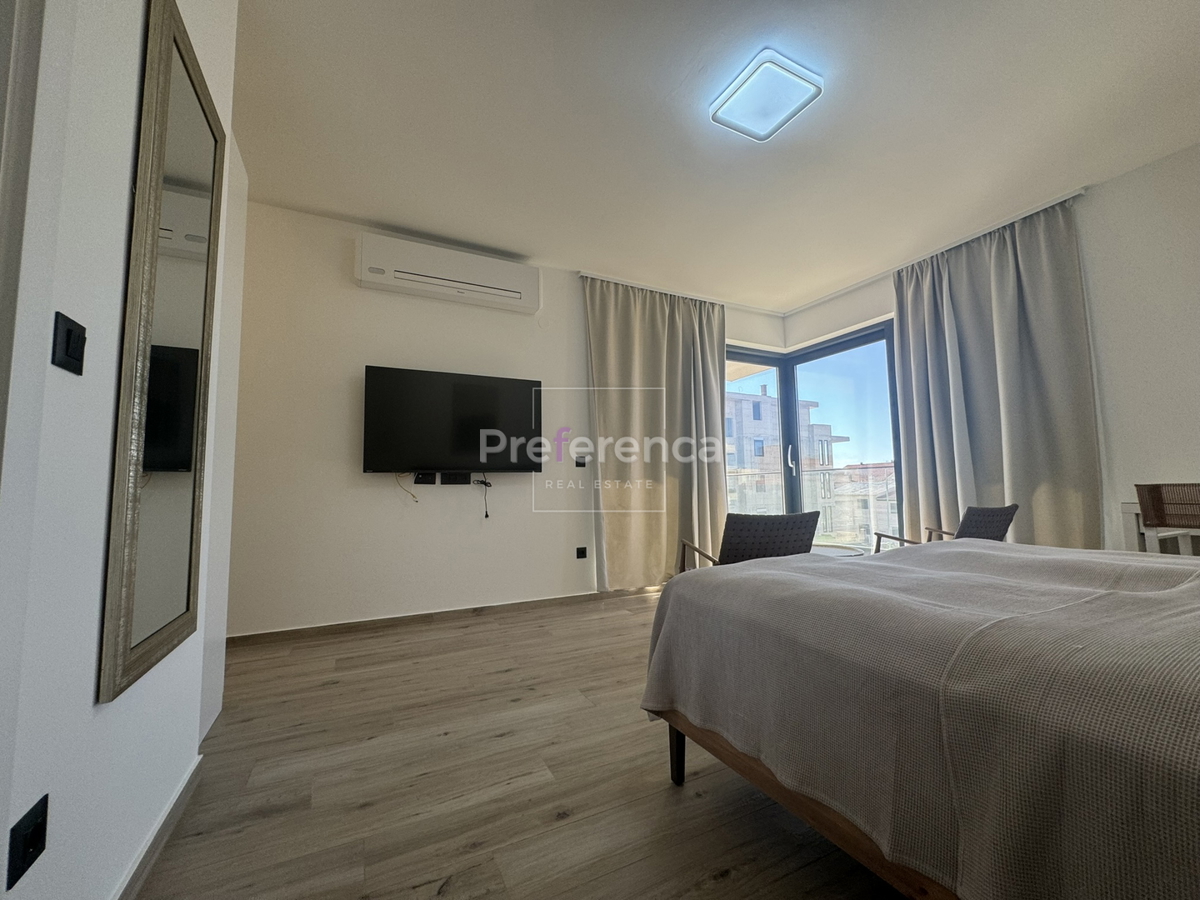 Mandre - villa lussuosa con piscina